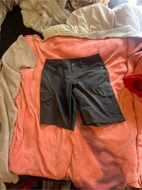Women’s Black Cargo Shorts - Comfortable Everyday Wear